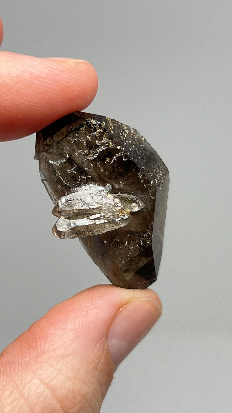 Prismatic DT Smoky Quartz, 11.6g Malawi
