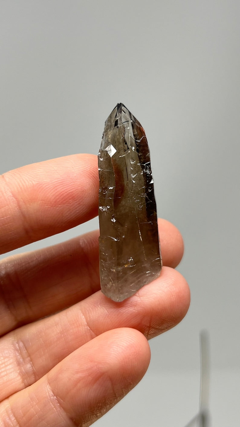 Prismatic Smoky Quartz Point, 8g Malawi