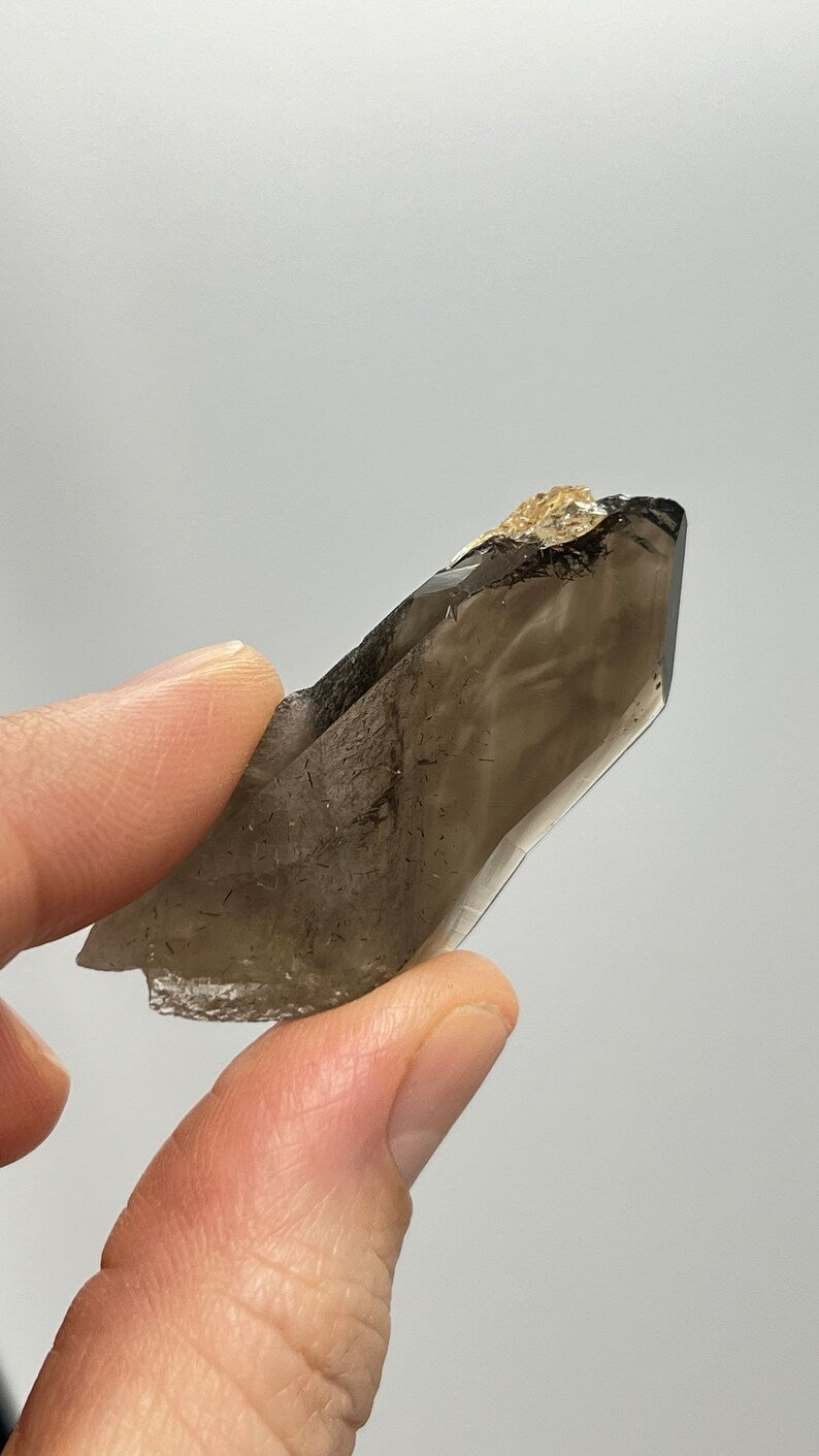 Prismatic Smoky Quartz Point, 11g Malawi