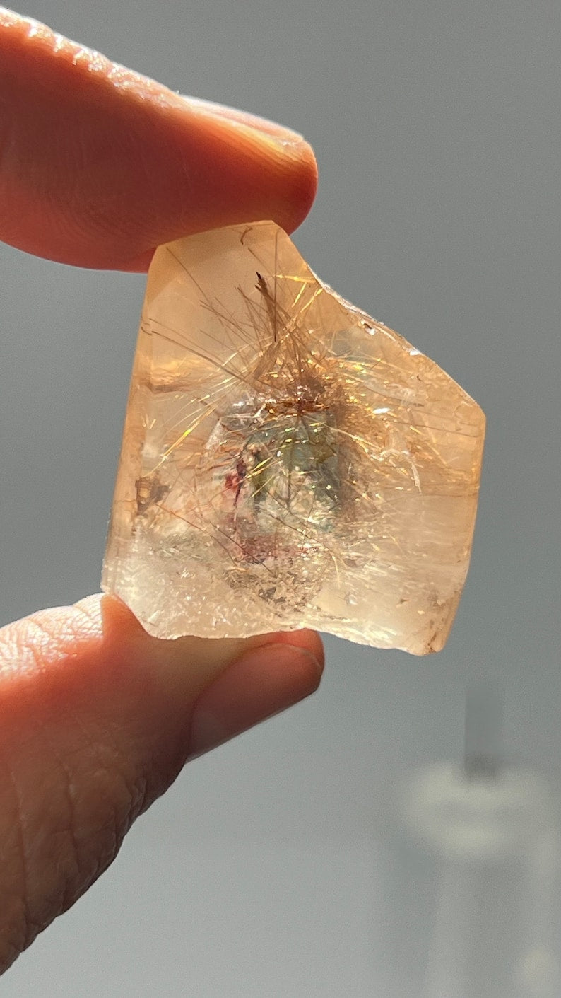 Gold Rutile in Quartz, 22g Brazil