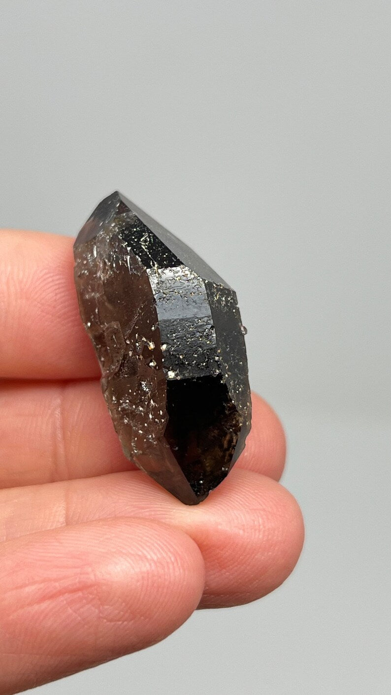 Prismatic DT Smoky Quartz, 11.6g Malawi