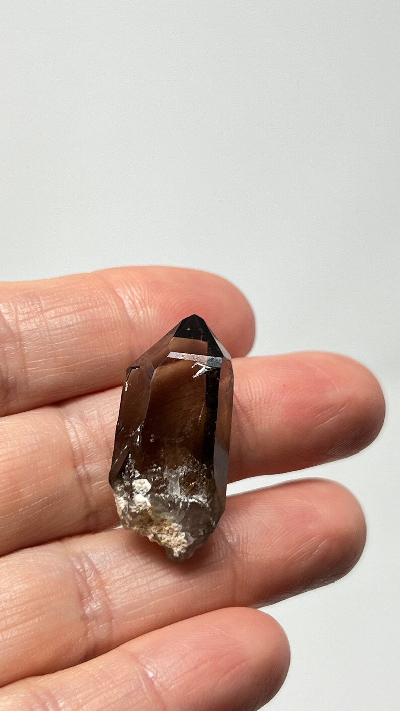 Prismatic Smoky Quartz Point, 7g Malawi