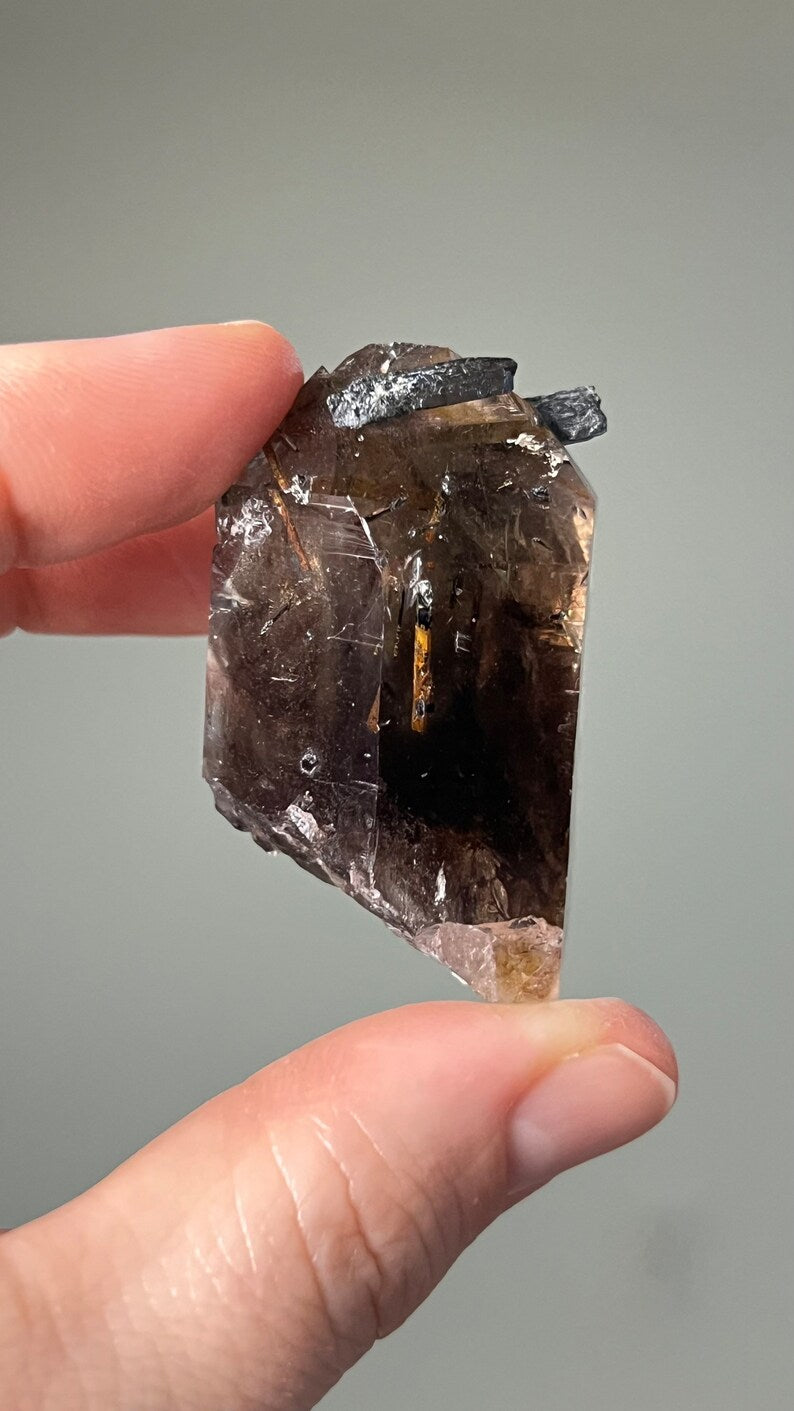 Prismatic Smoky Quartz with Aegirine and Rutile, 57g Malawi