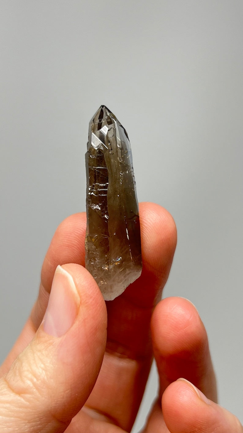 Prismatic Smoky Quartz Point, 8g Malawi