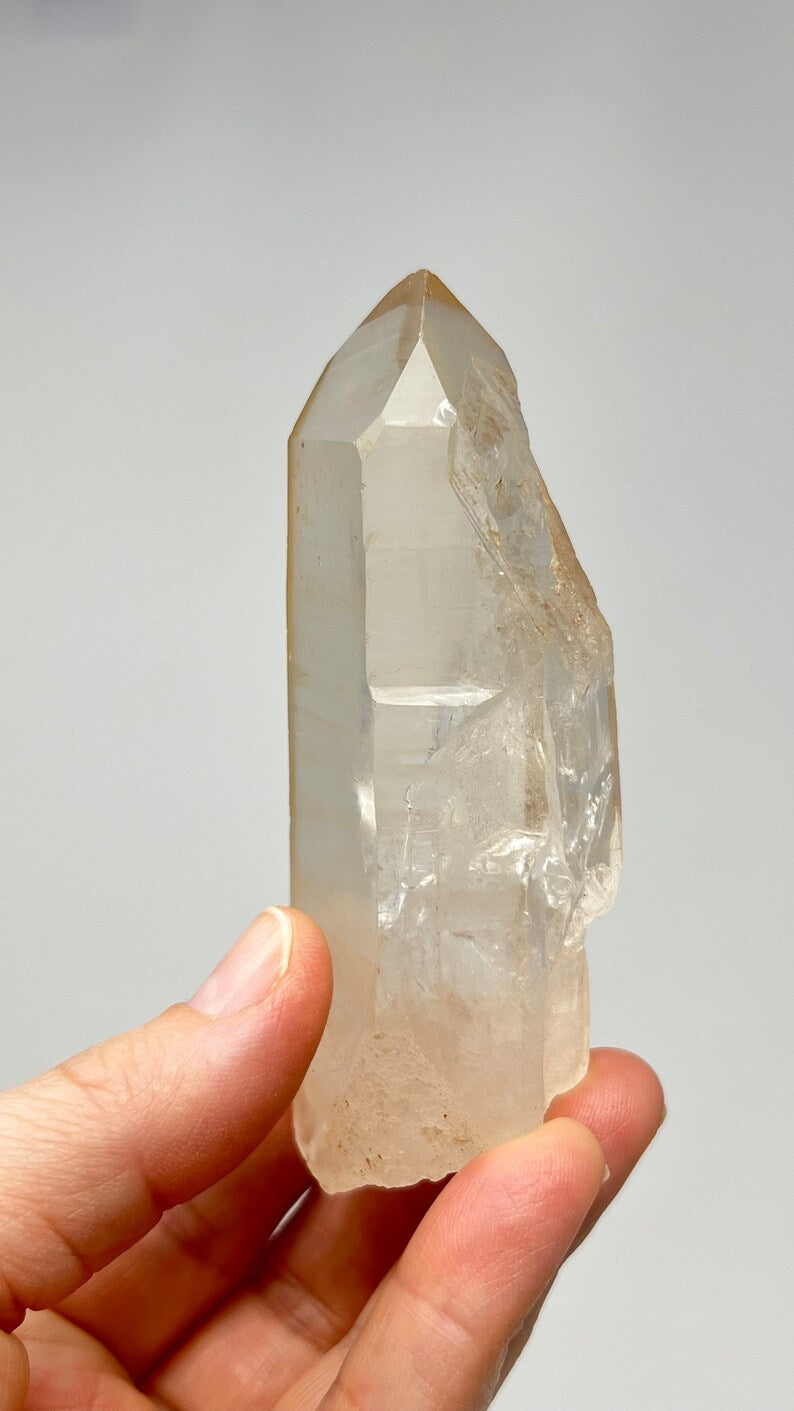 Golden Healer Lemurian Recordkeeper Quartz 154g, Brazil