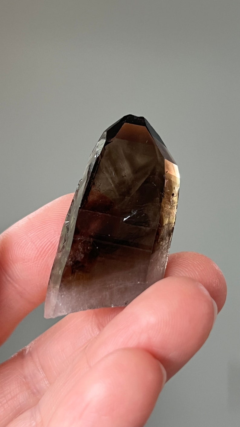 Prismatic Smoky Quartz Point, 13g Malawi