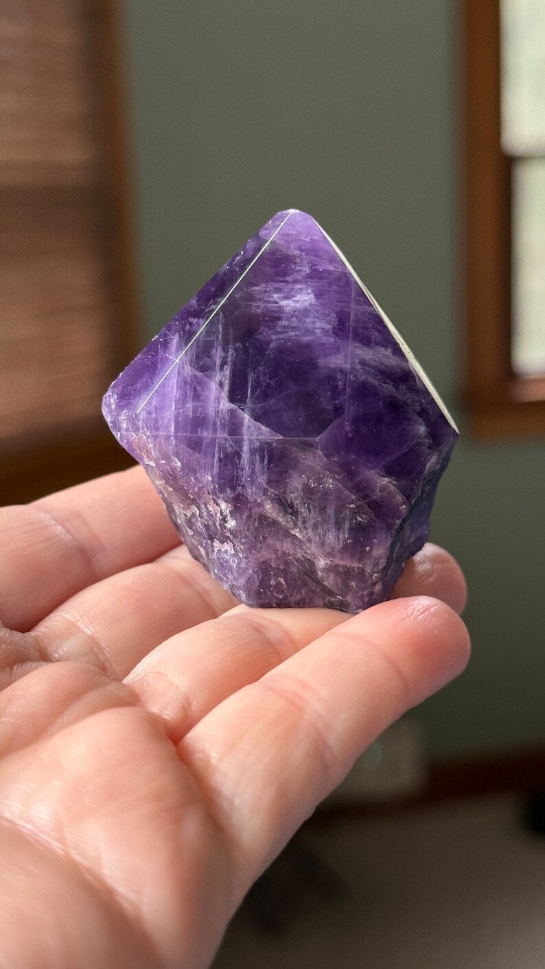 Amethyst Generator, 86g Brazil, Violet Flame