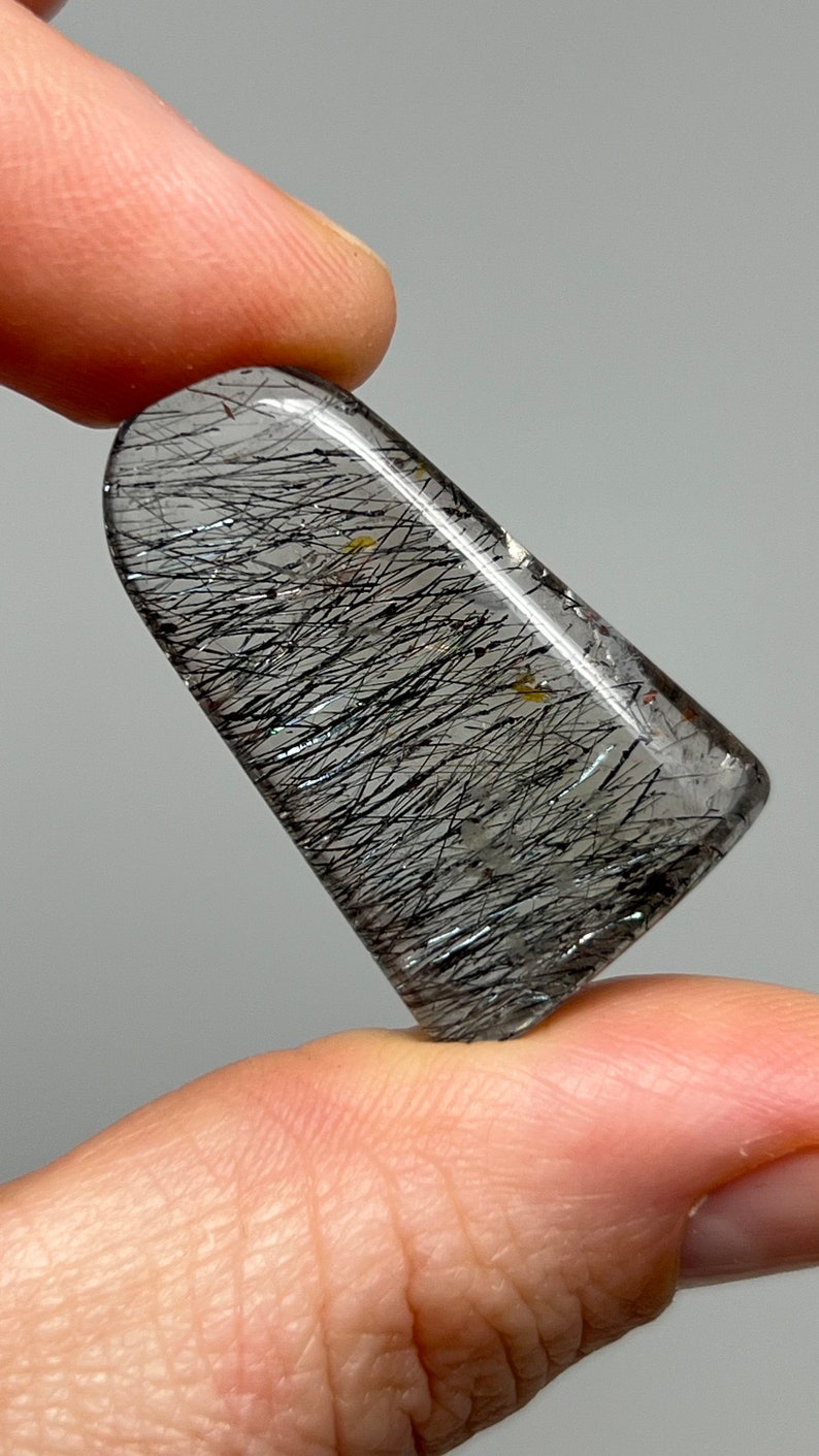 Prismatic Black Tourmaline in Quartz, 39ct Brazil