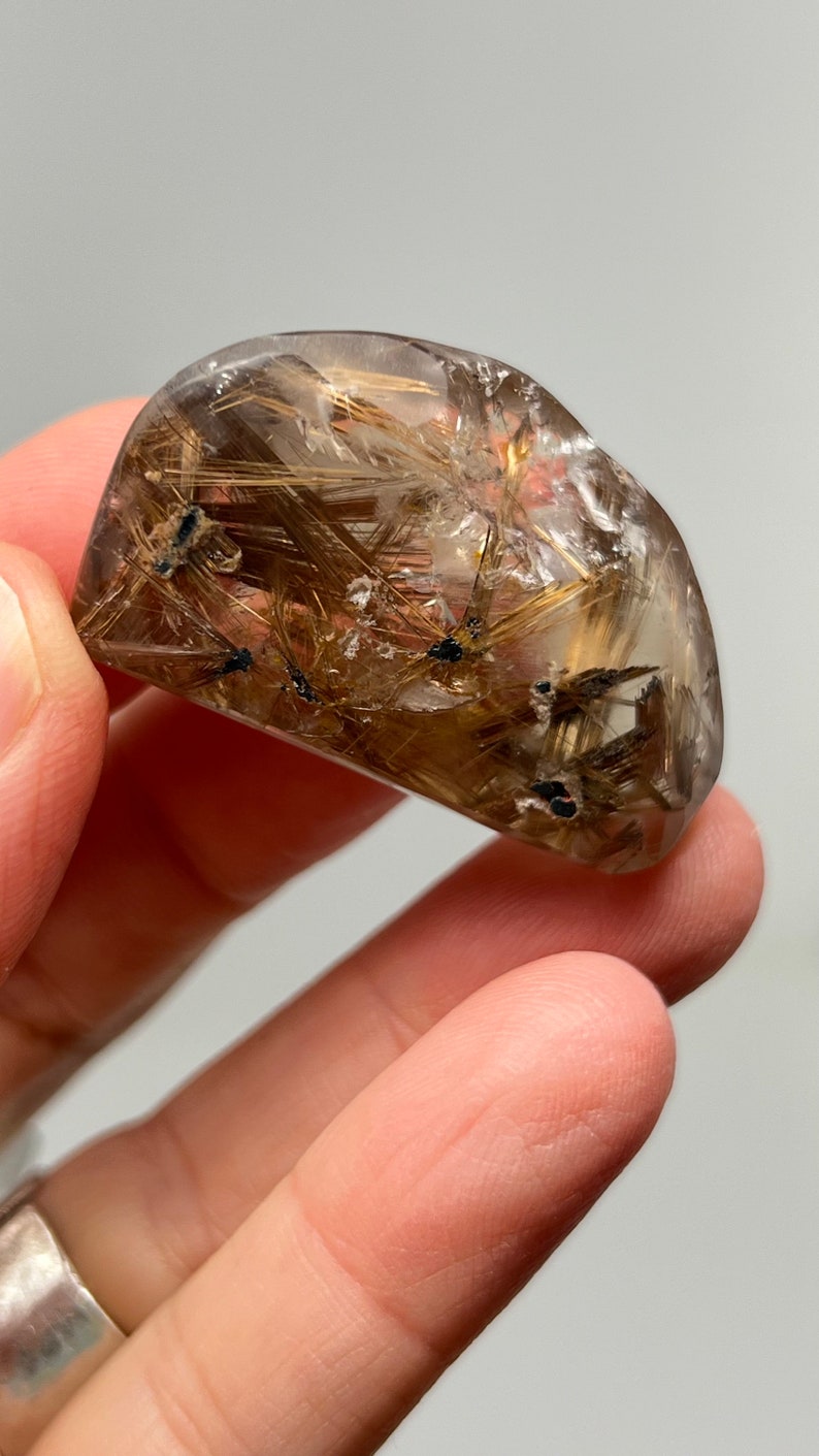 Prismatic Rutile in Quartz, 24g Brazil