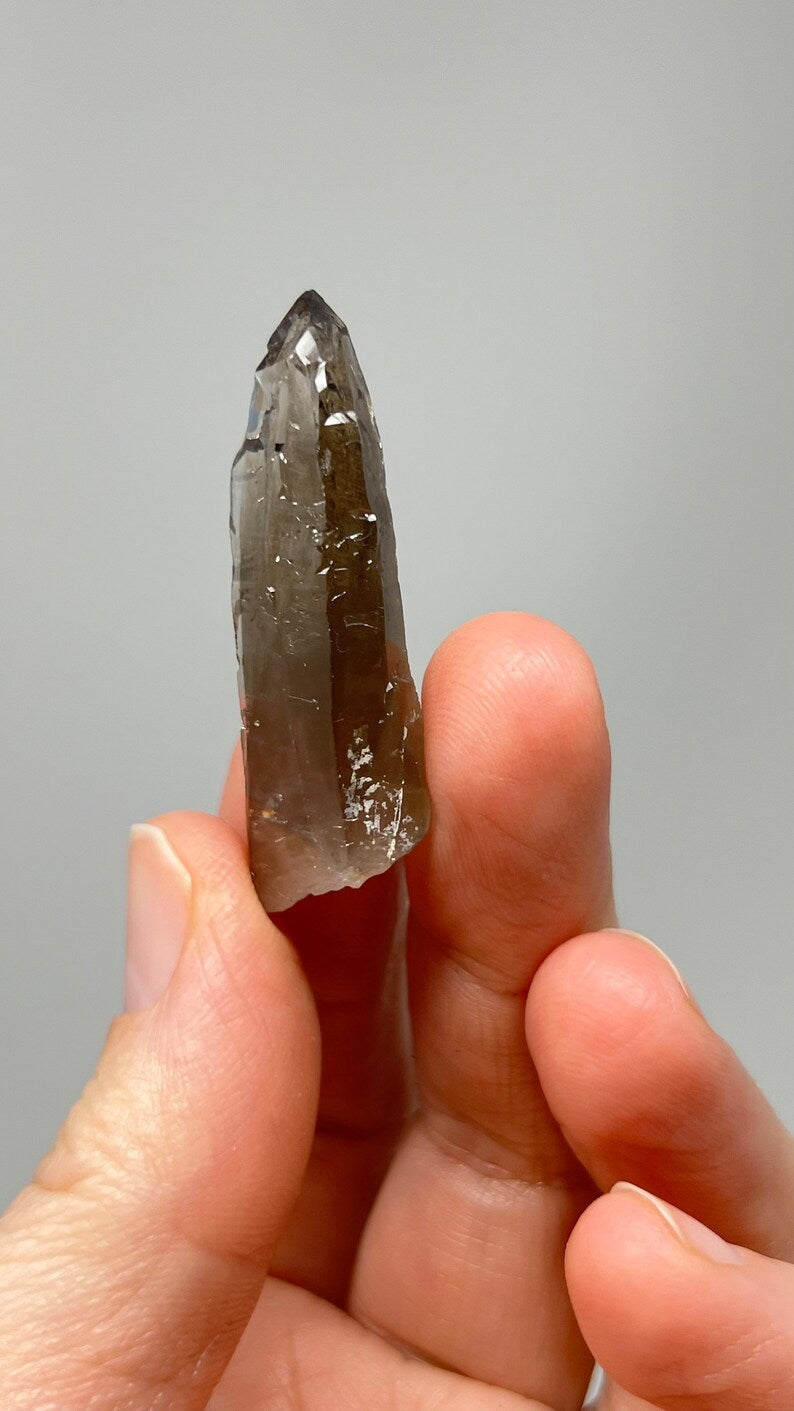 Prismatic Smoky Quartz Point, 8g Malawi