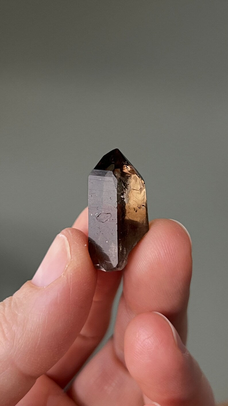 Prismatic Smoky Quartz Point, 4.8g Malawi