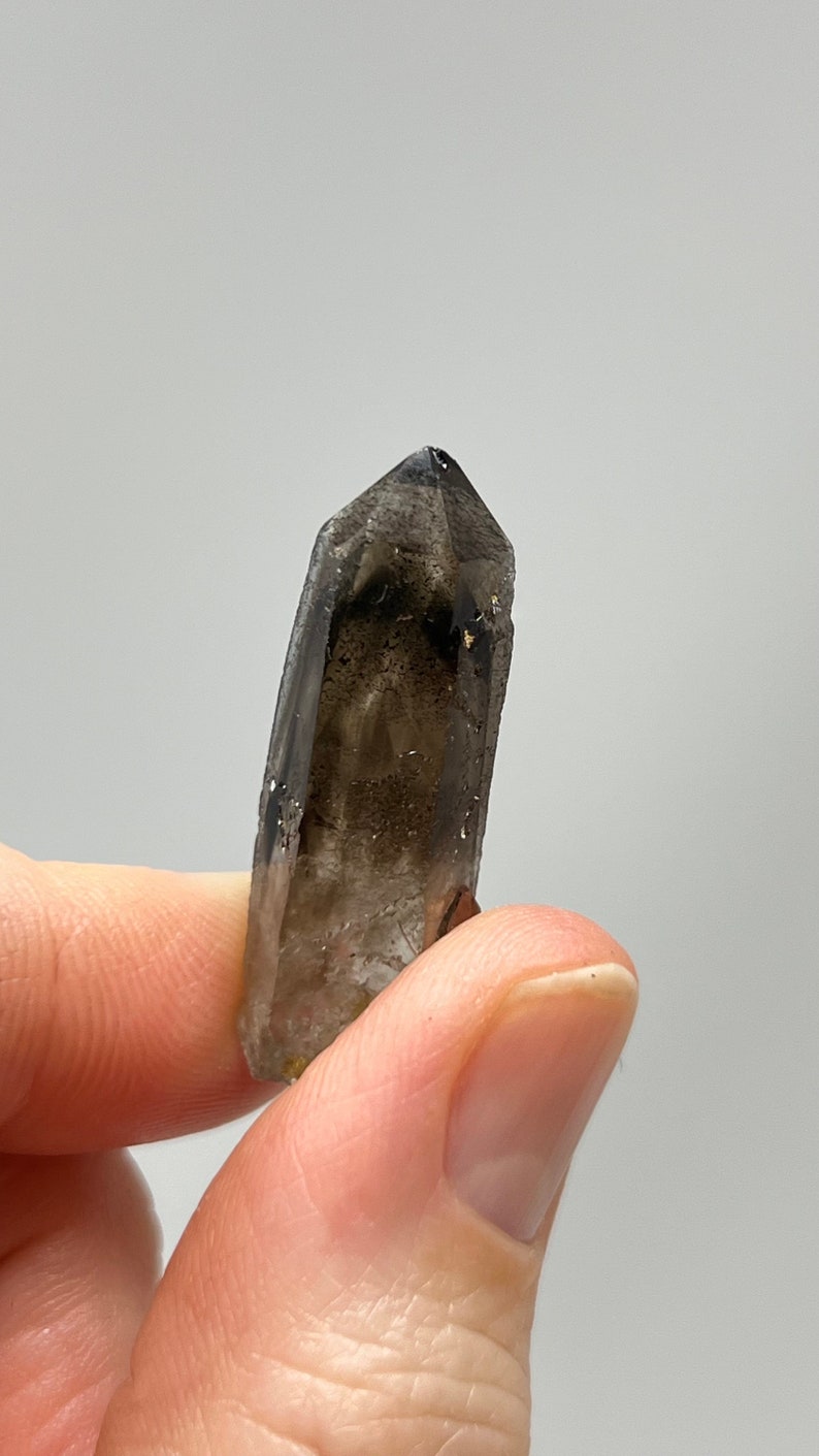 Prismatic Smoky Quartz Point, 5g Malawi