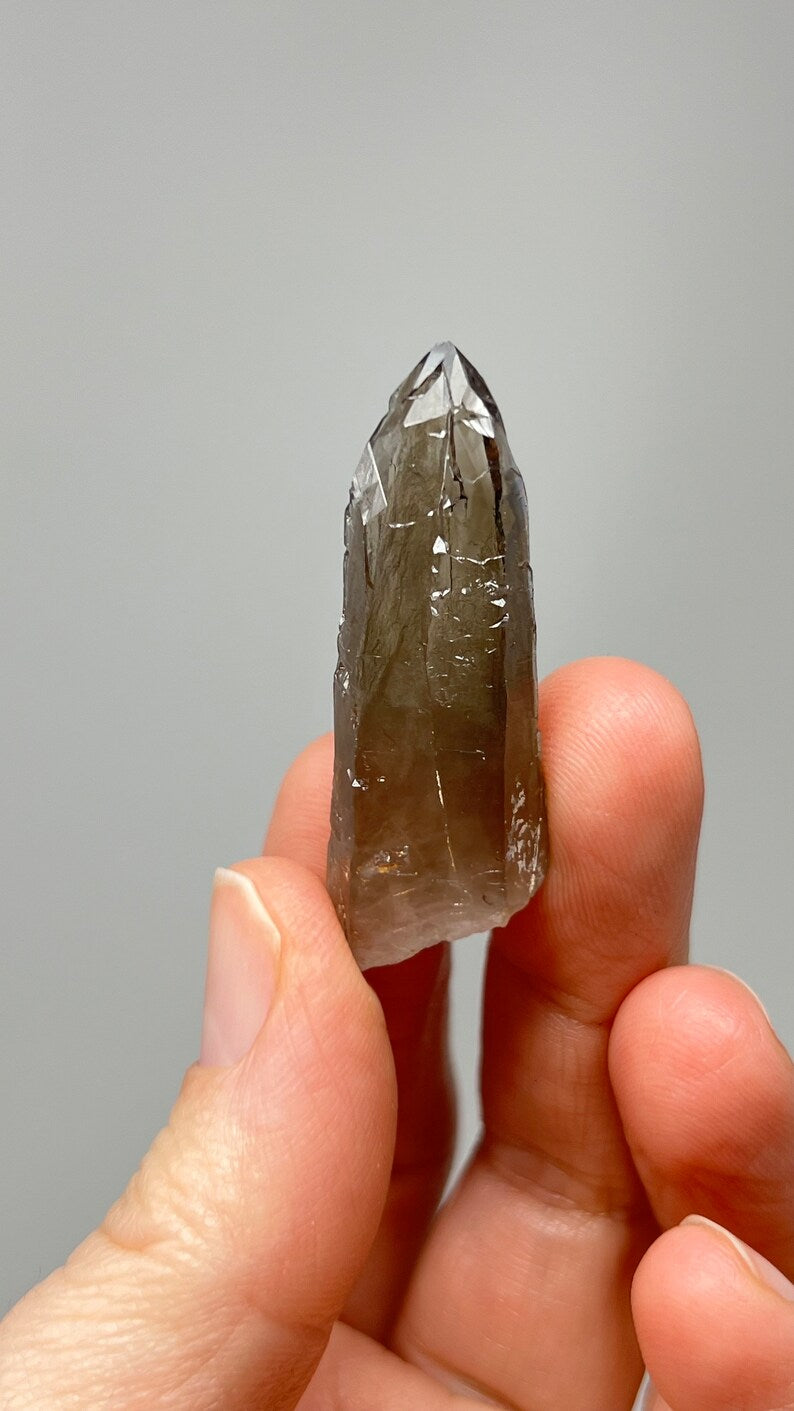 Prismatic Smoky Quartz Point, 8g Malawi