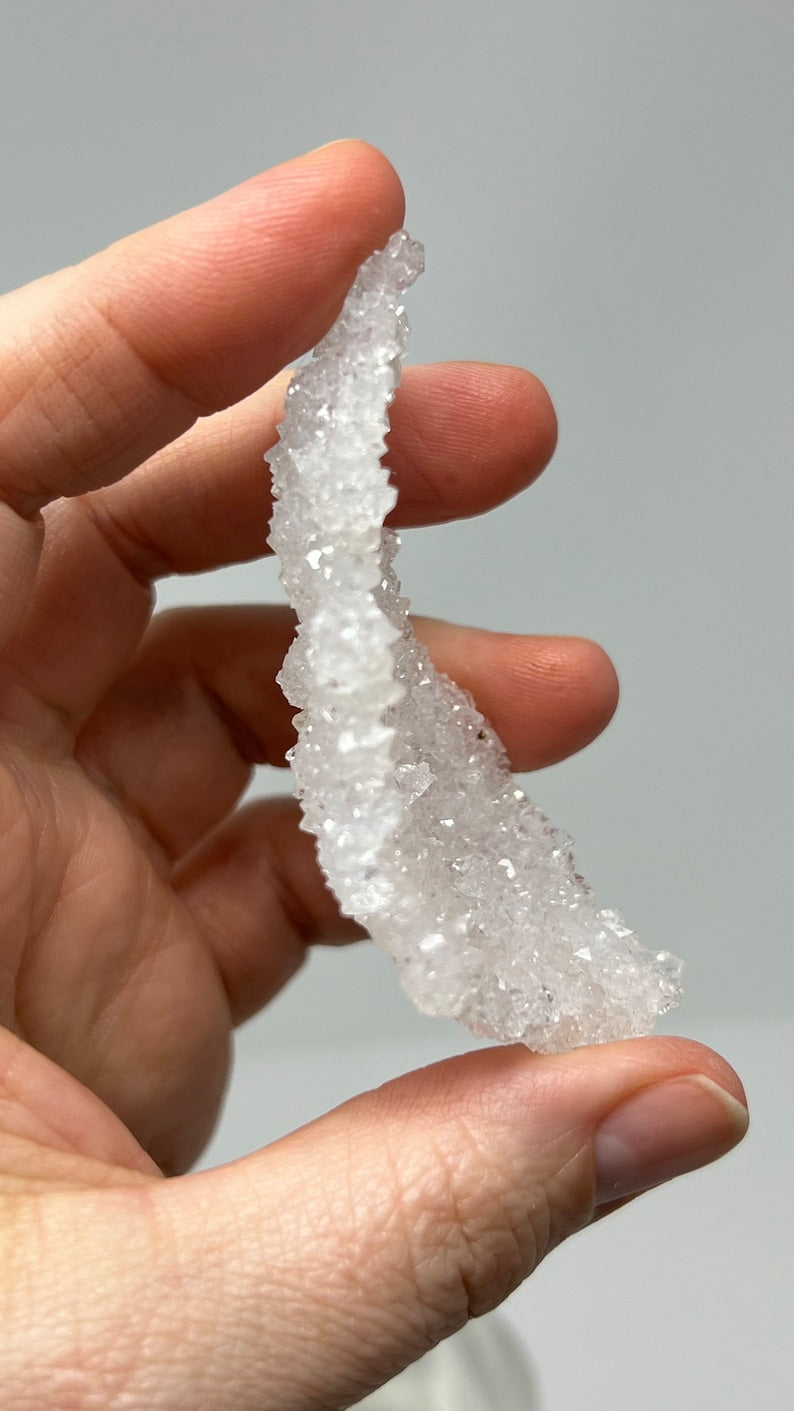 Sparkling Quartz Cast, India