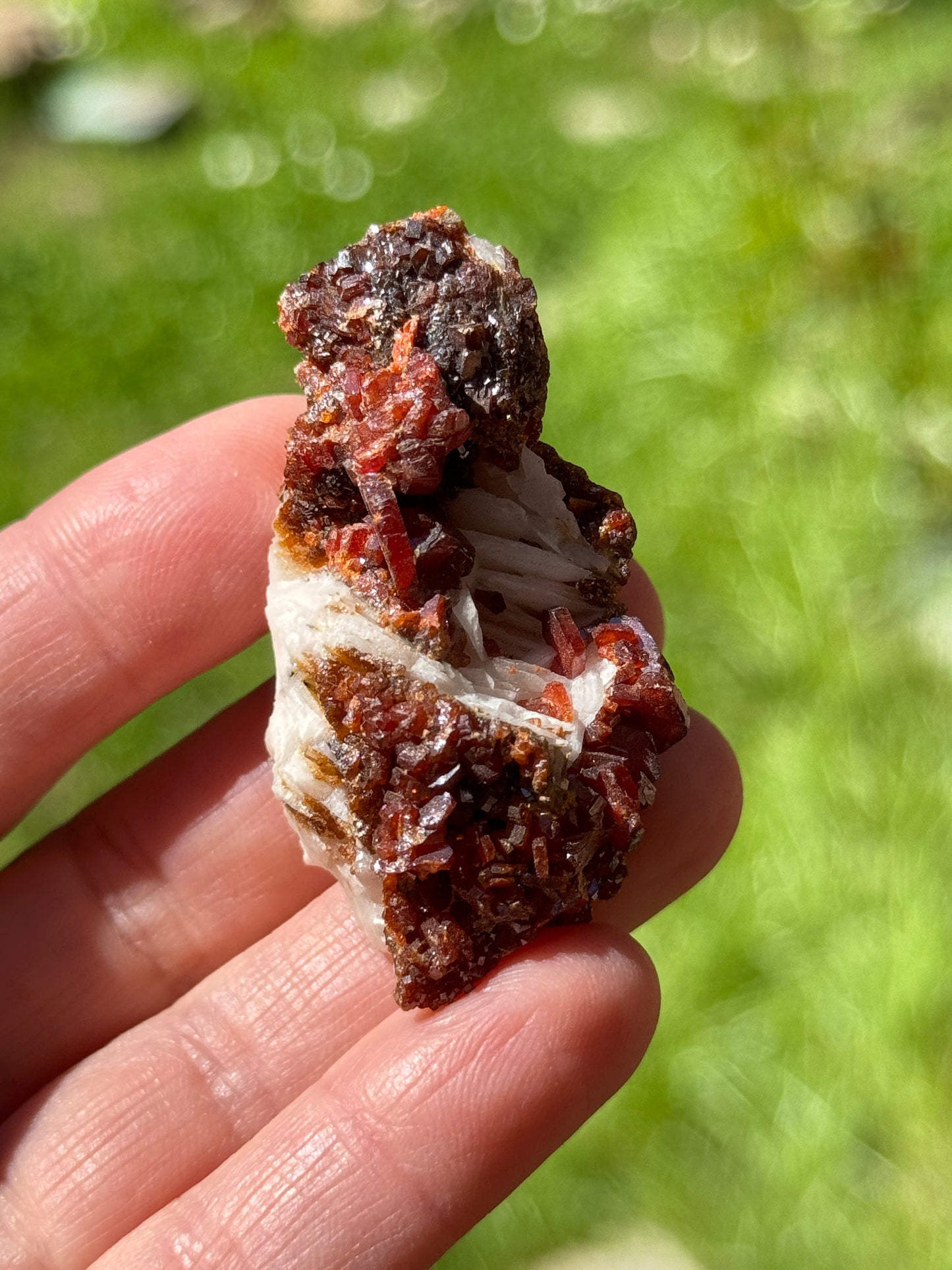 Vanadinite Crystal with Barite, 51g Morocco