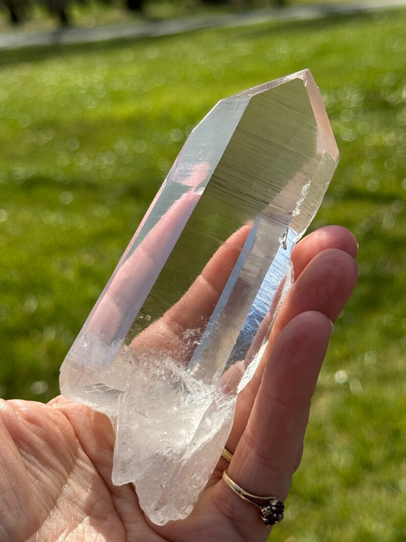 Optical 737 Lemurian Quartz, 322g Arkansas USA