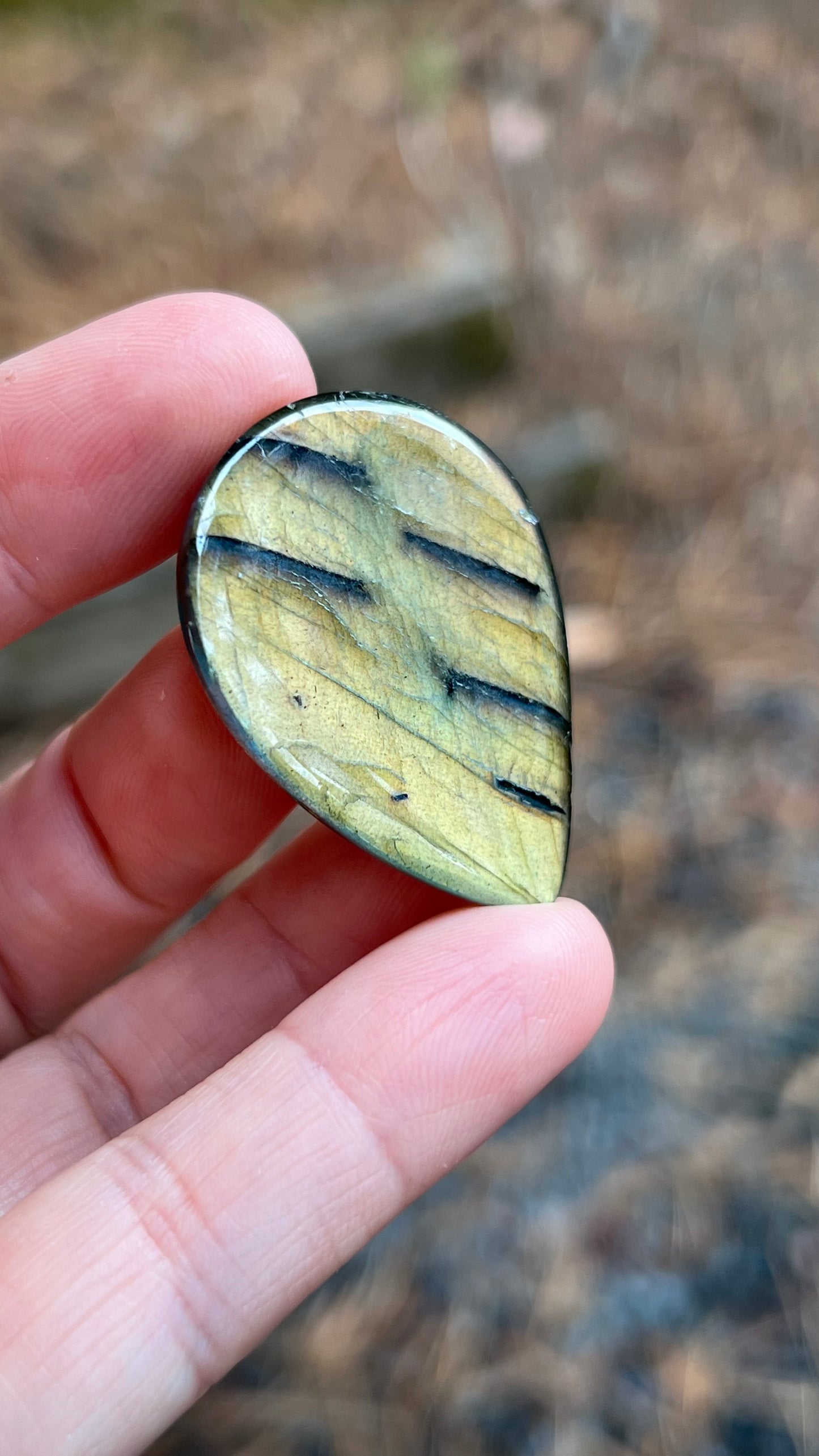 Labradorite Cabochon, 14g