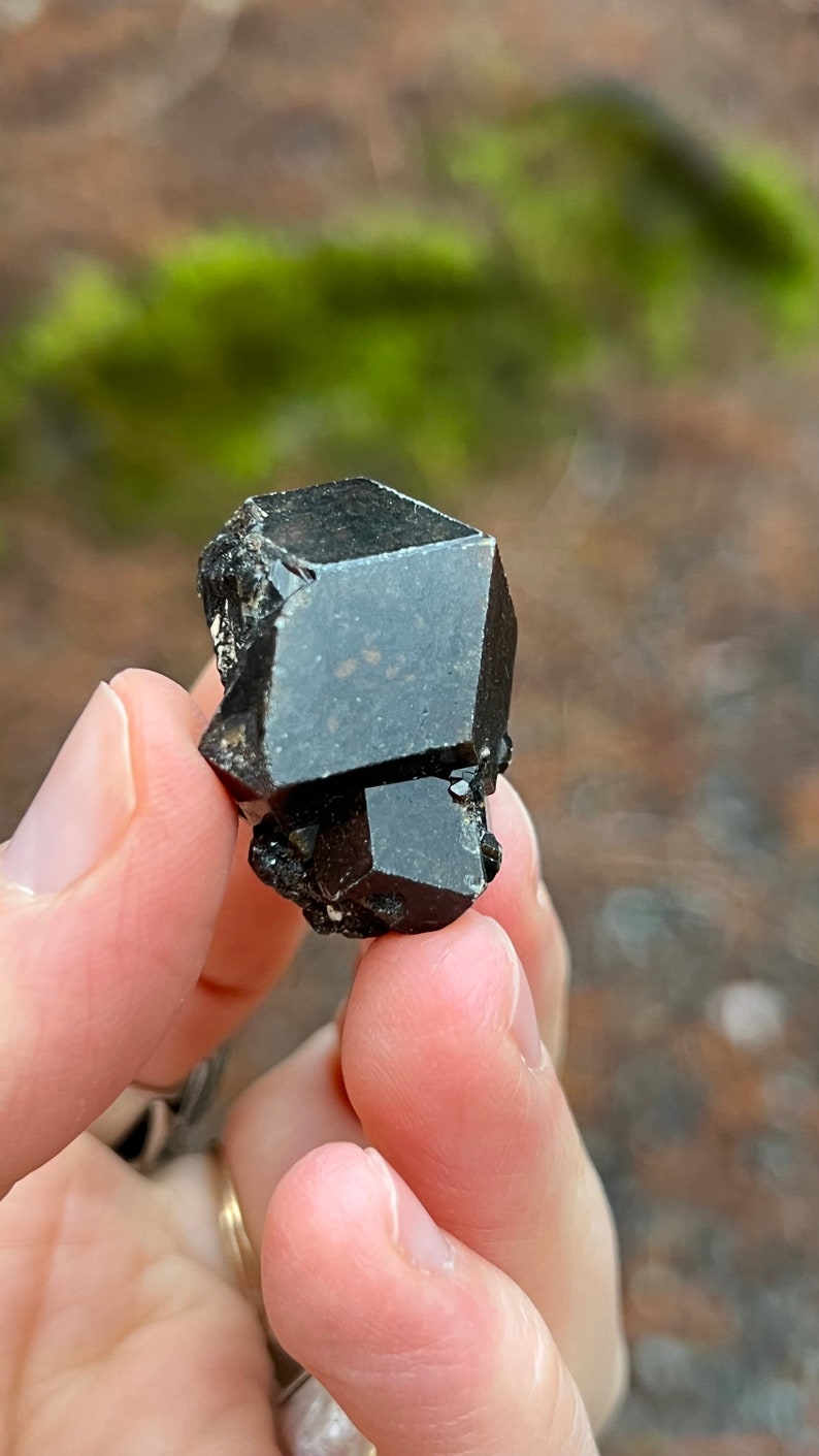 Andradite Garnet var. Melanite, Black Garnet, 22g Mali