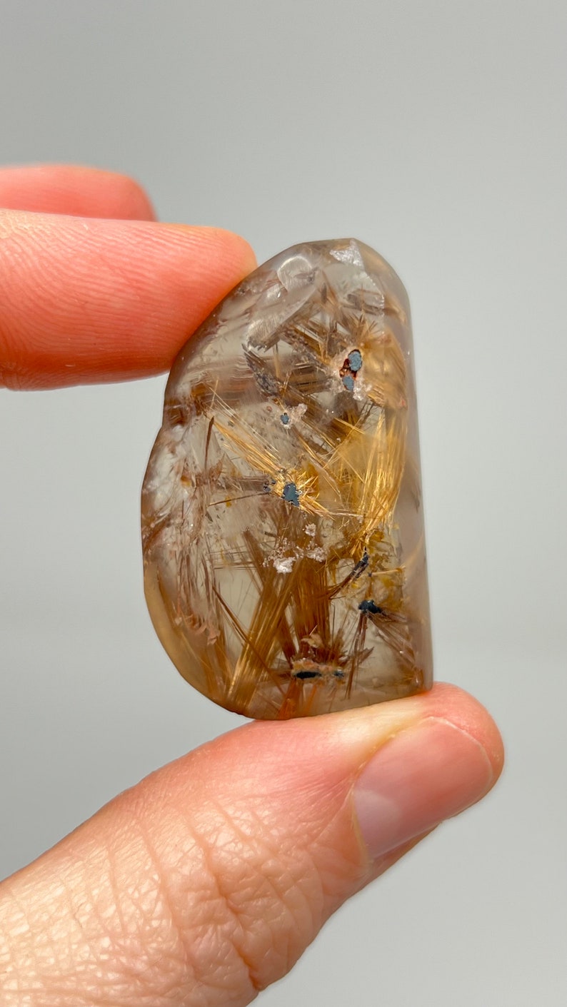 Prismatic Rutile in Quartz, 24g Brazil