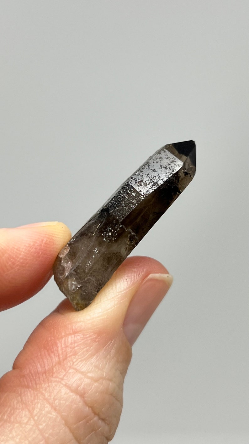 Prismatic Smoky Quartz Point, 5g Malawi