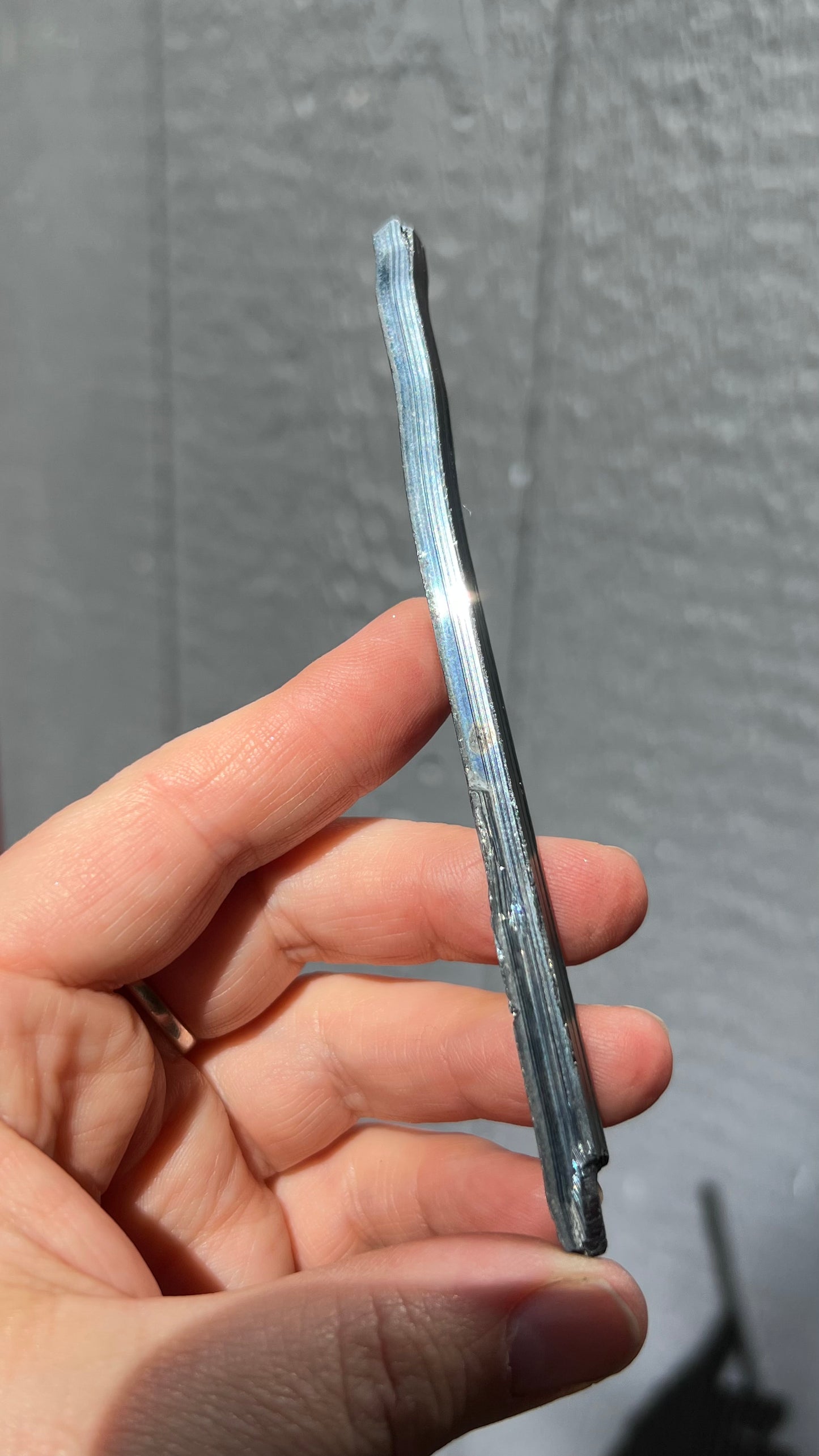 Prismatic Stibnite Blade