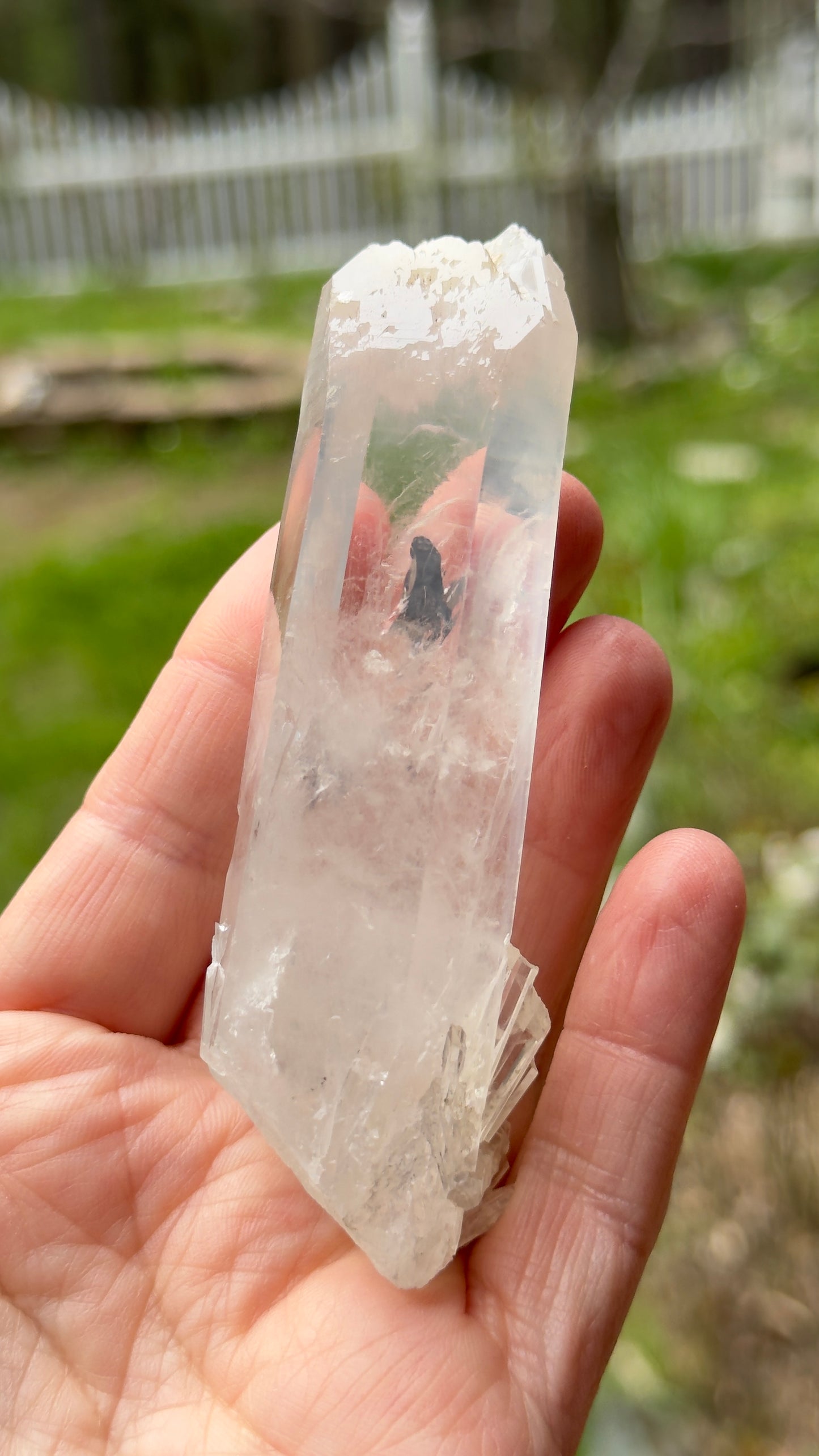 Blue Smoke Colombian Quartz, 113g