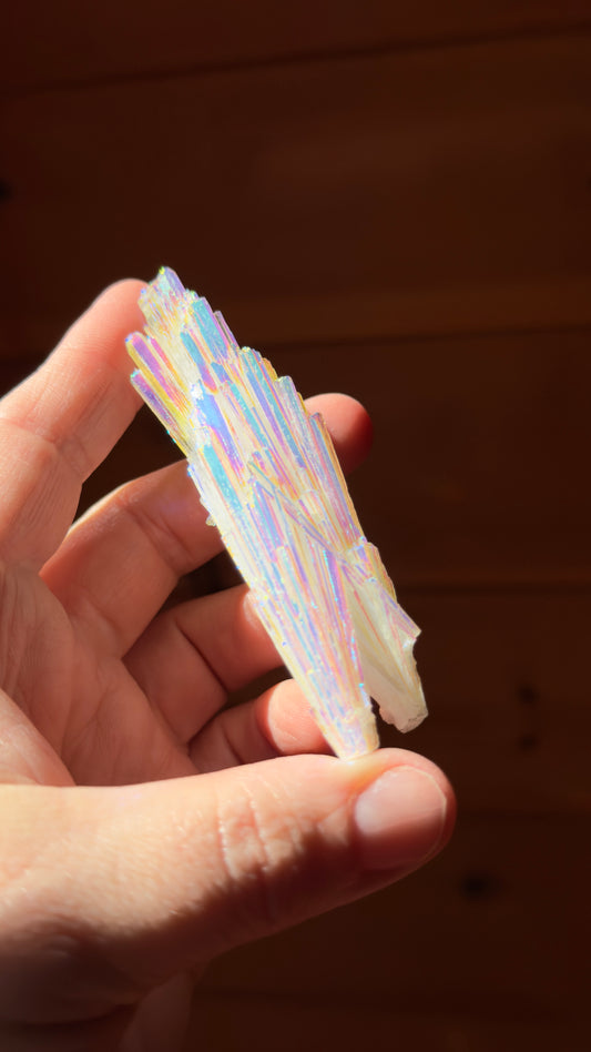 Angel Aura SCOLECITE, Heart and Crown Chakra Connection