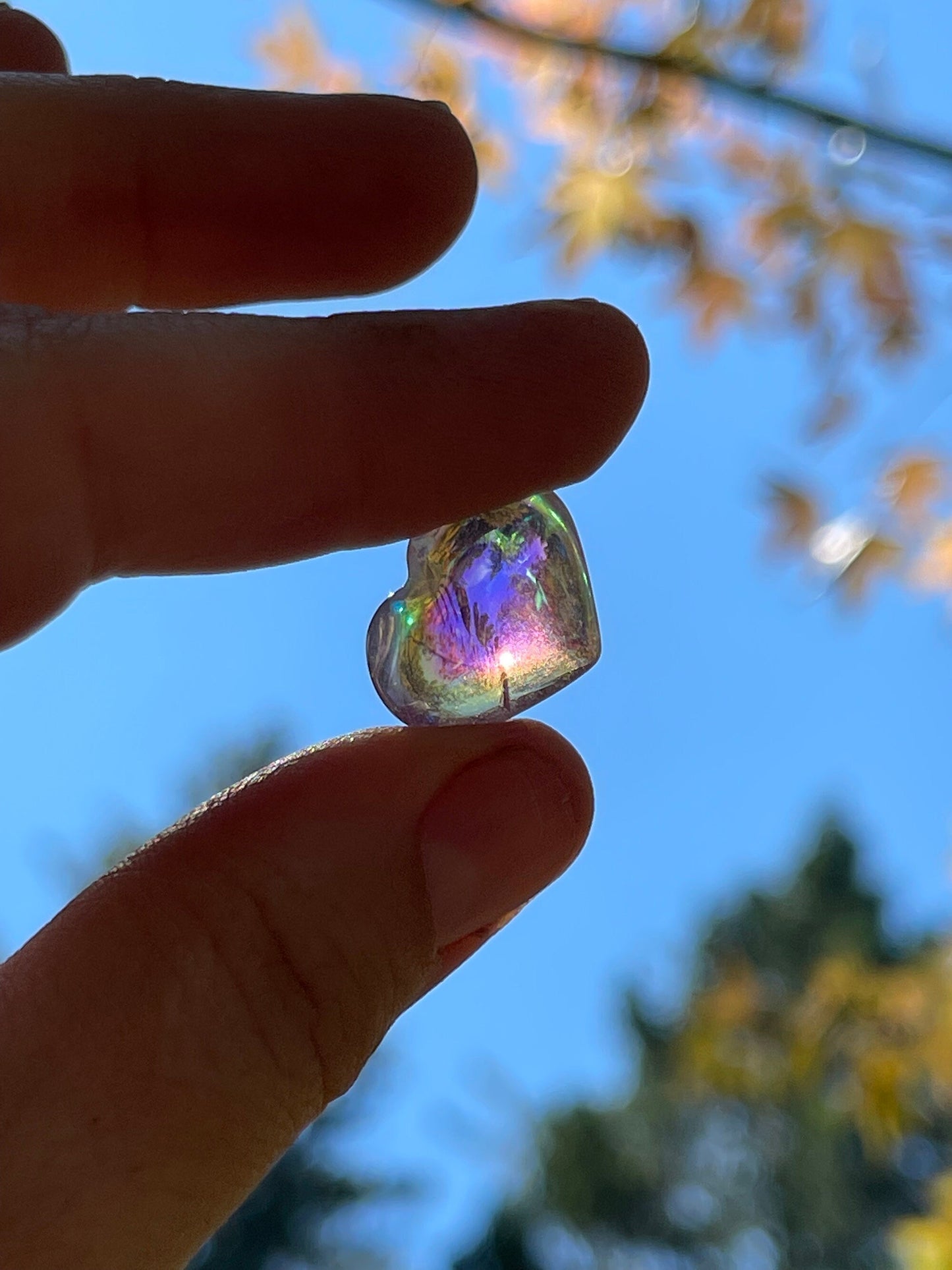 One Angel Aura Rose de France Amethyst Heart