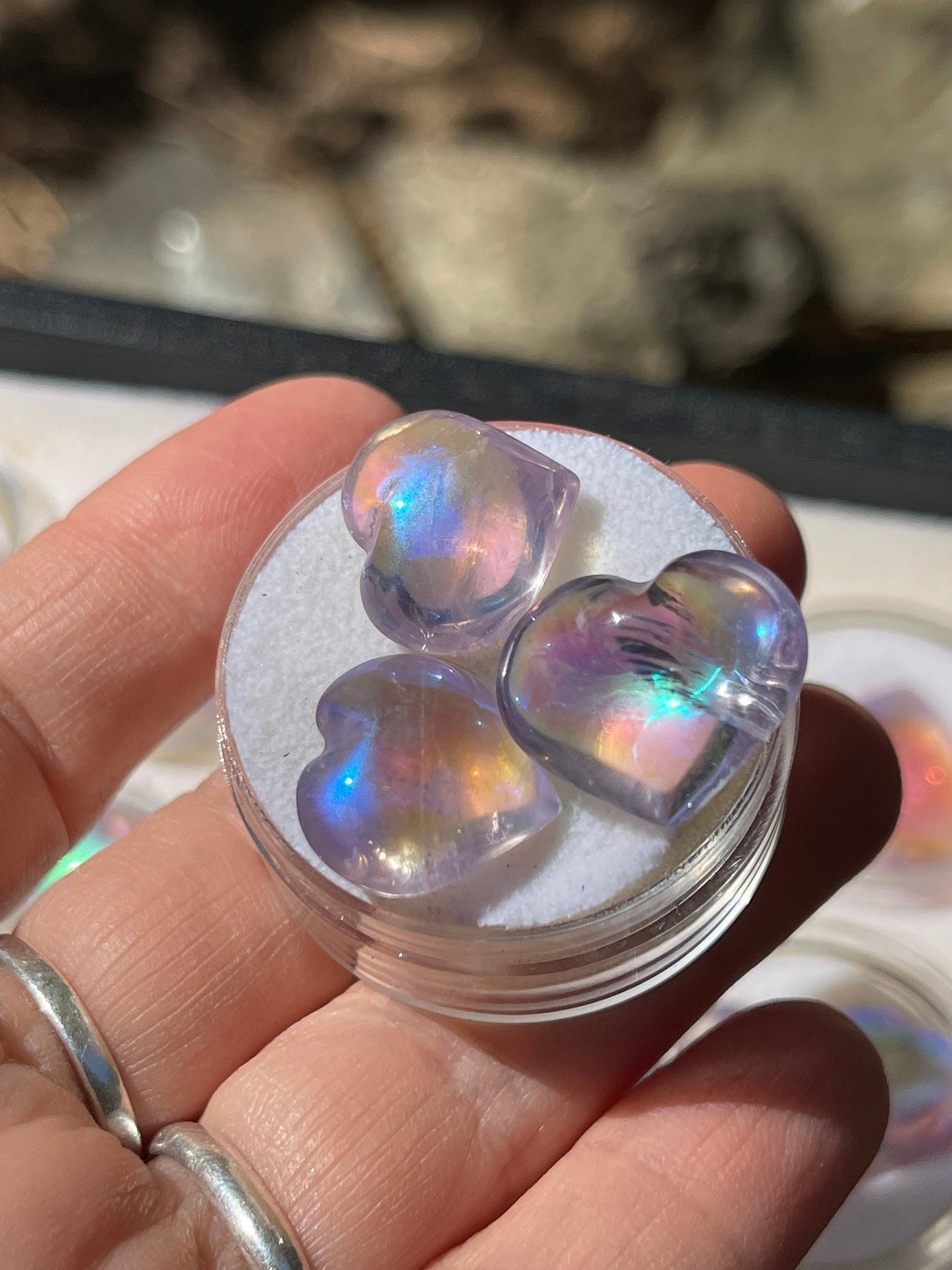 One Angel Aura Rose de France Amethyst Heart