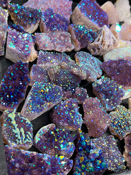 One (1) Angel Aura High Sparkle Amethyst