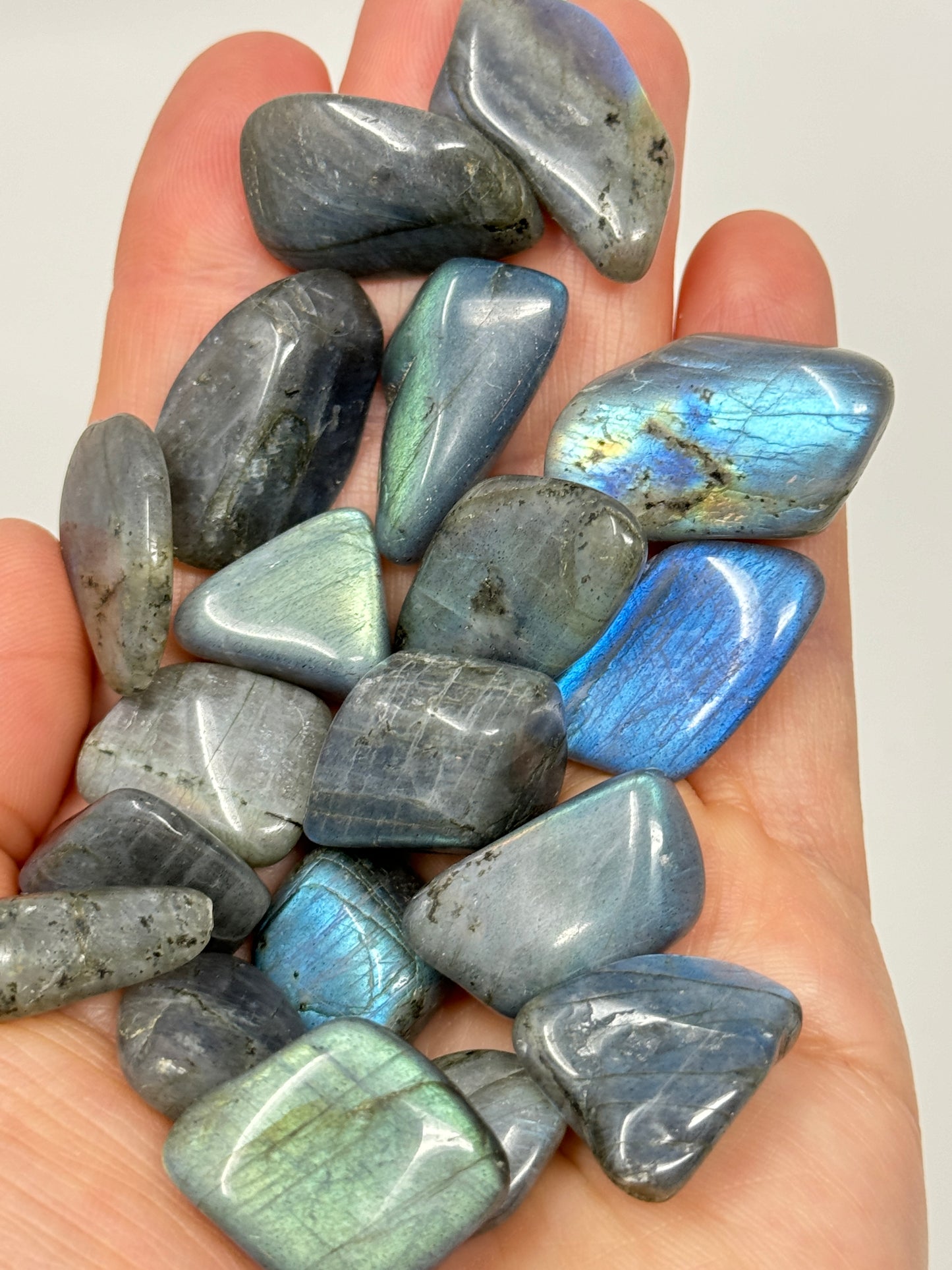 One Labradorite Tumbled Stone