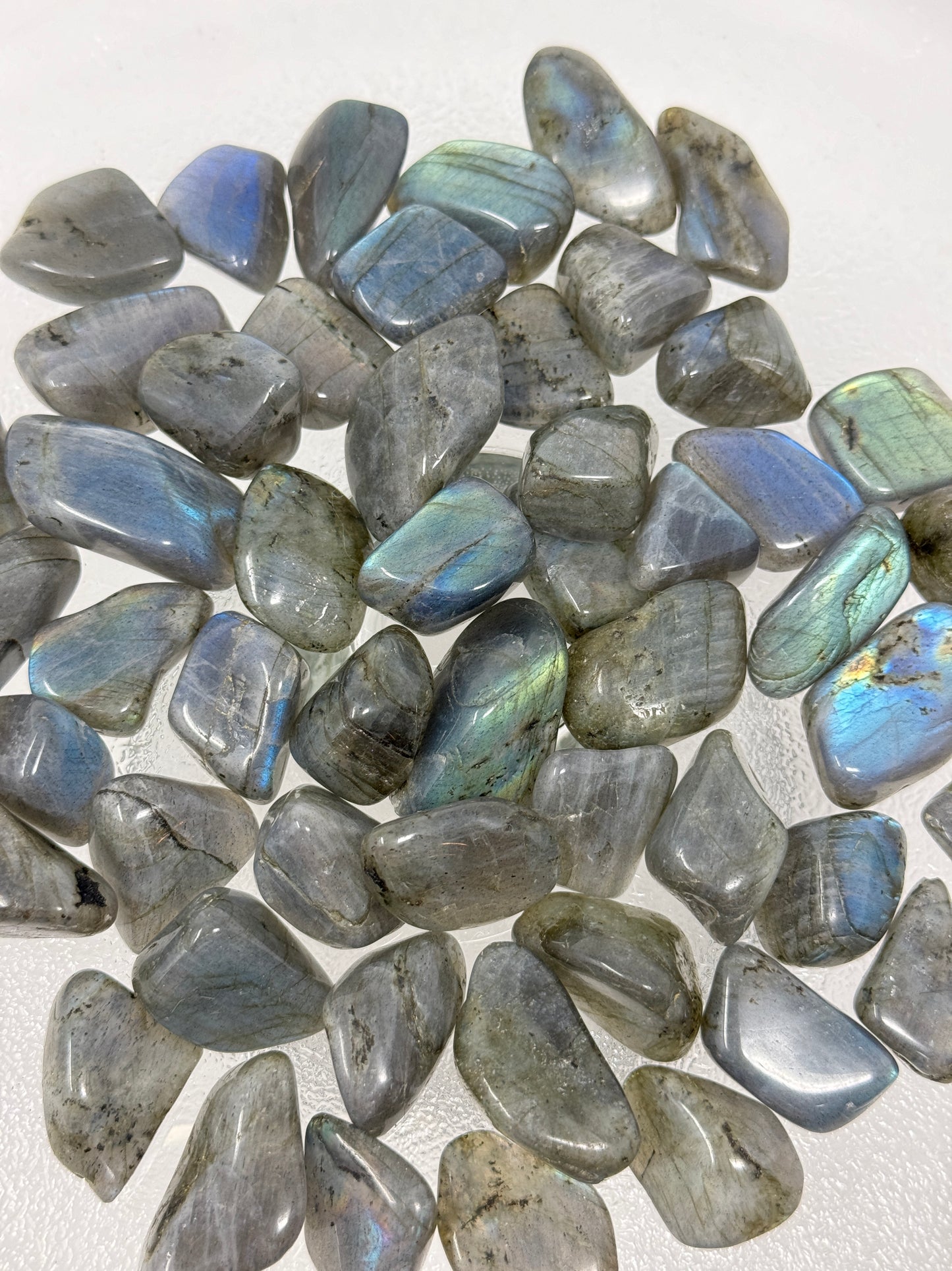 One Labradorite Tumbled Stone