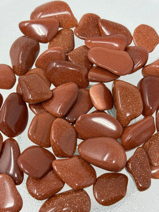 One Goldstone Tumbled Stone