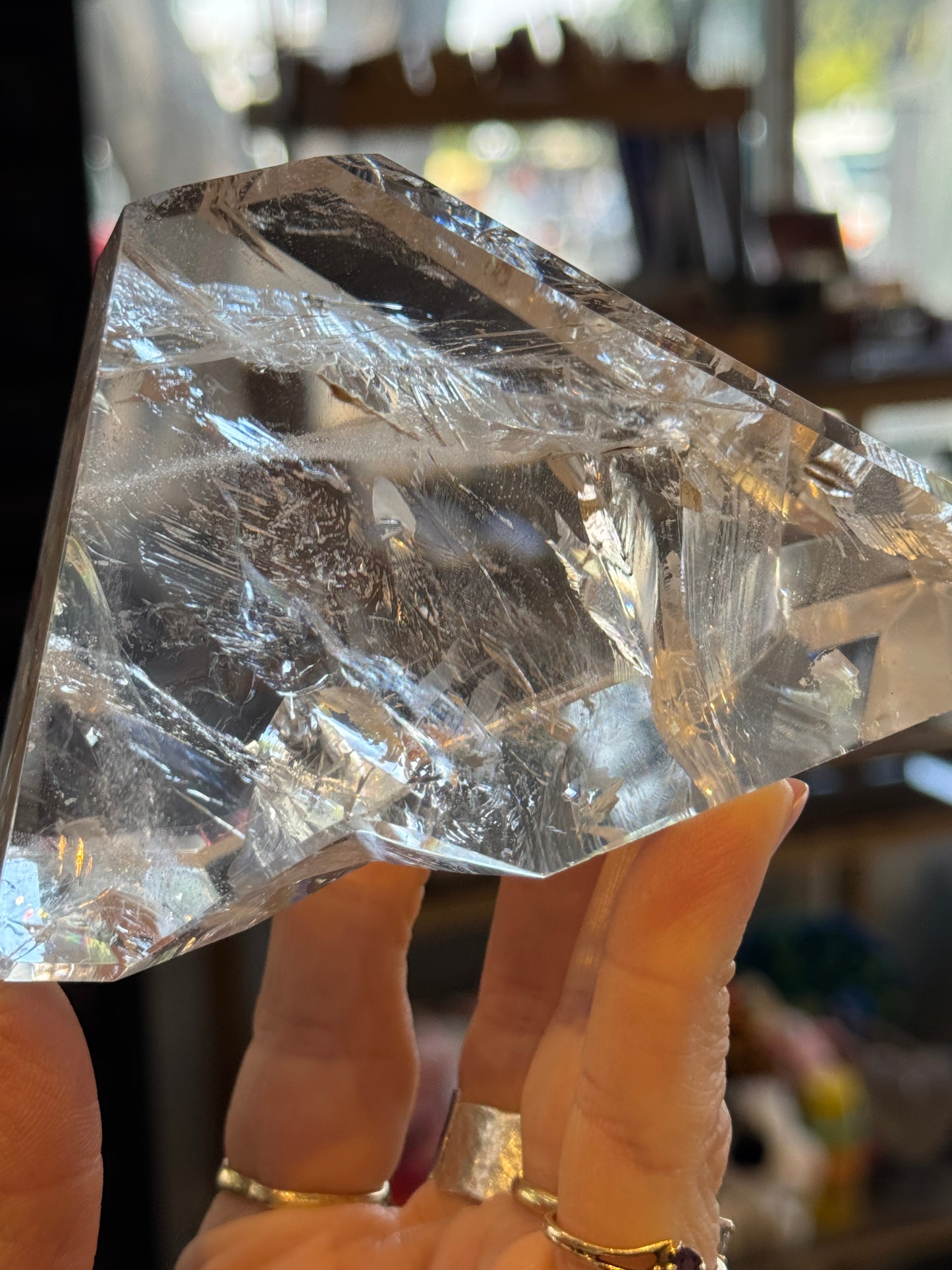 Prismatic Quartz Decorator