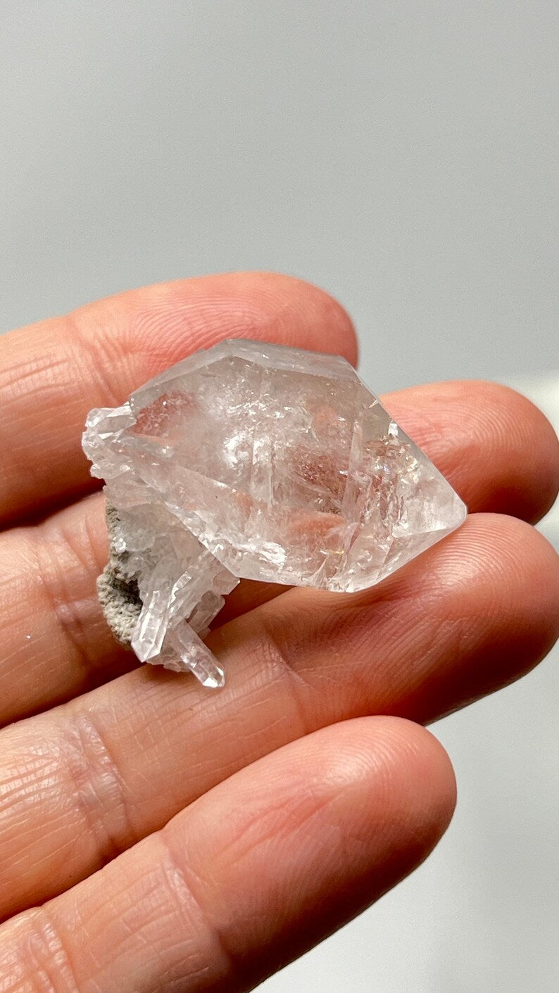 Radiant Herkimer Diamond, 12g Herkimer Cty., New York