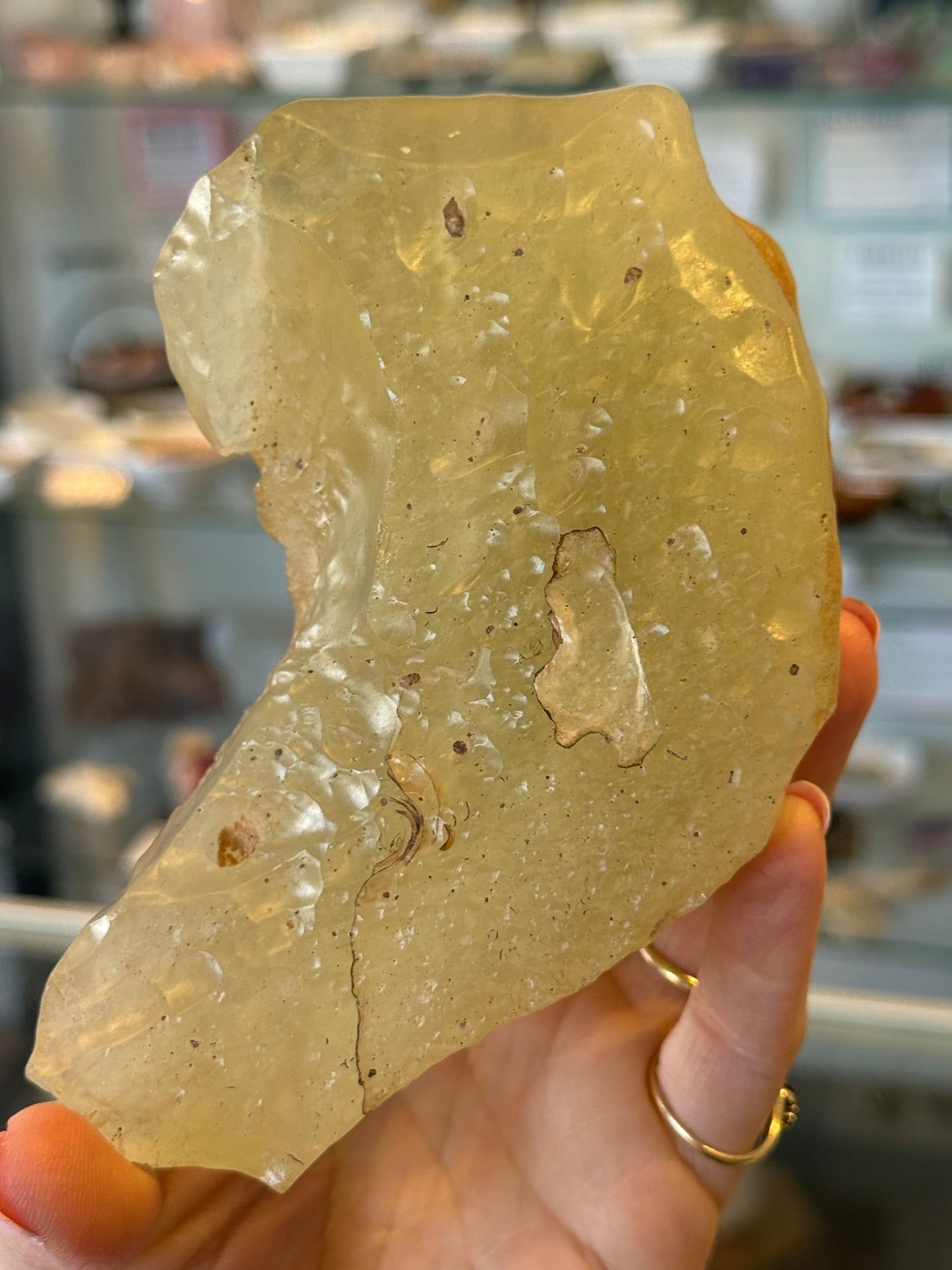 Museum-grade Libyan Desert Glass, 560g Meteorite Impactite from the Sahara Desert