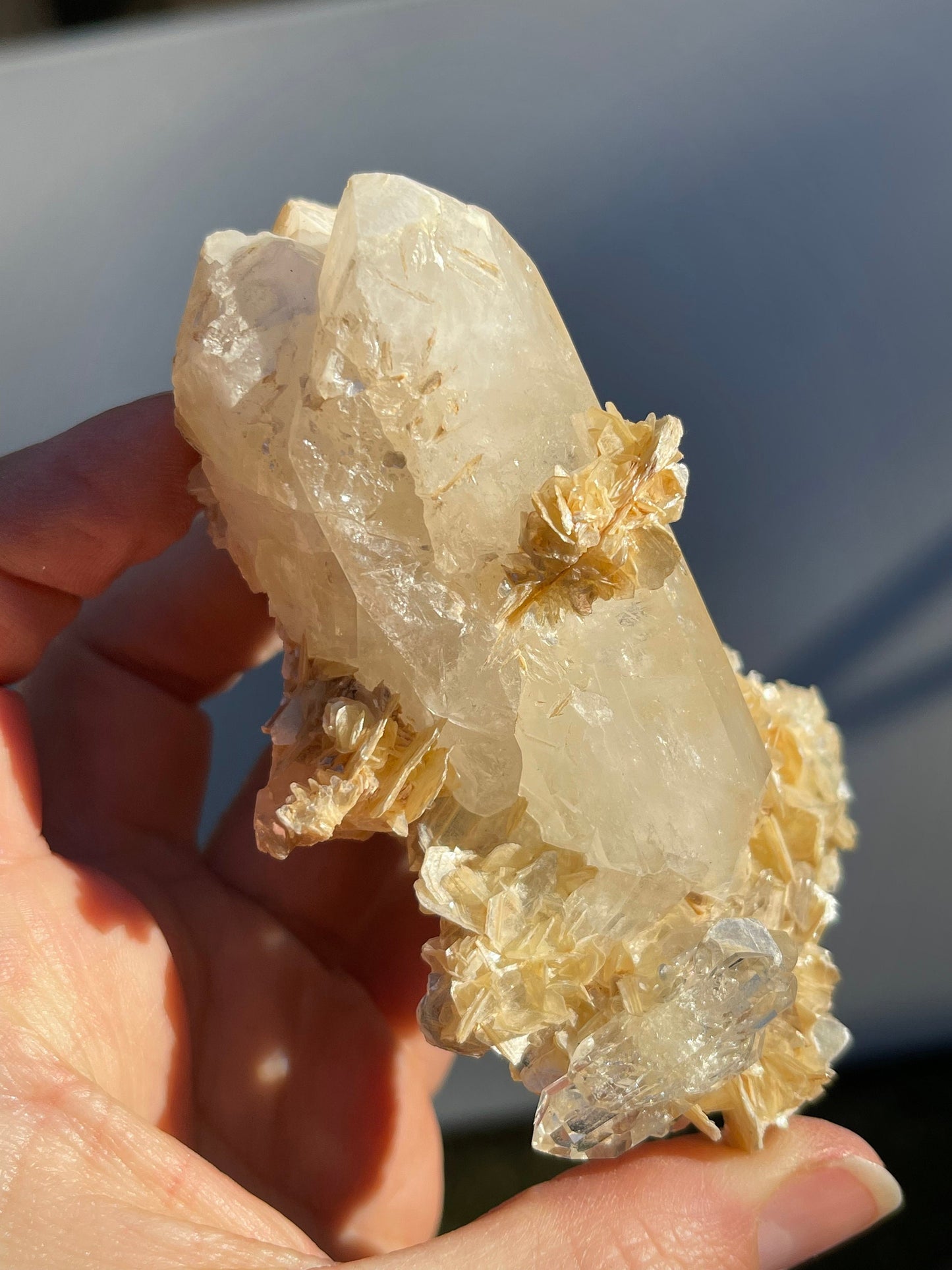 Mica on Quartz, Yaogangxian Minerals, Heart, Crown Chakra, Metaphysical Crystals, Q5-0129